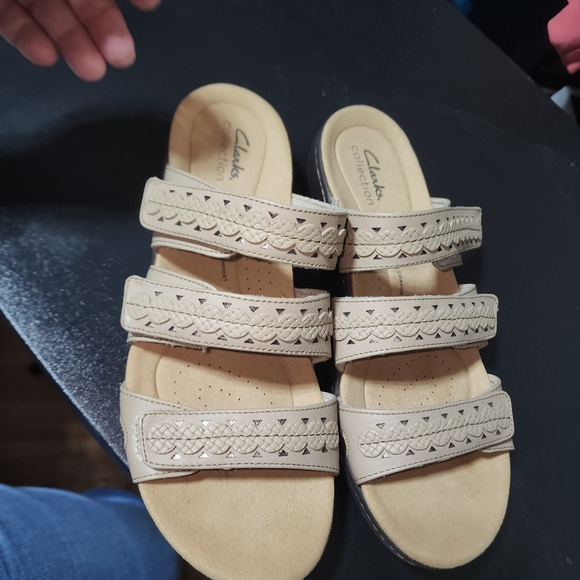 CLARKS EUC WOMENS SZ 8.5M LAURIEANN COVE SUEDE SLIPON SANDALS - Picture 7 of 10